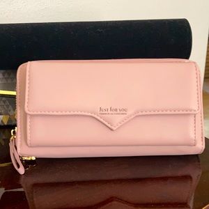 NWT Leather Wristlet